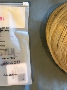 Blonde Hairpiece - Light Blonde Clip-In Volume